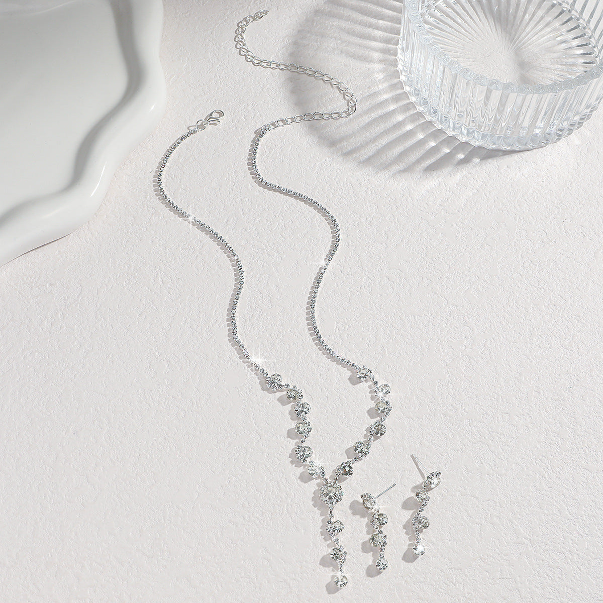 Zircon With Diamond Ear Stud Necklace Suit