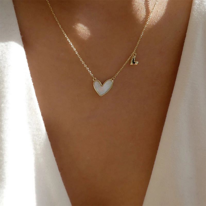 Simple Trend Street Snap Acrylic Heart Necklace Clavicle Chain Neck Chain Women