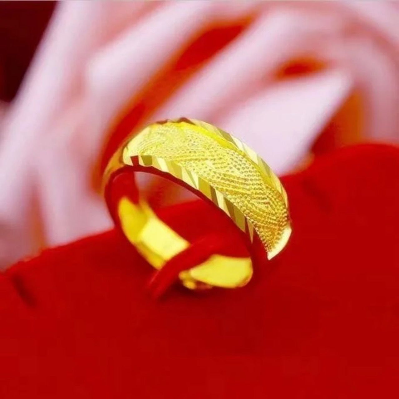 Stylish Adjustable Gold-plated Burlap Texture Ring