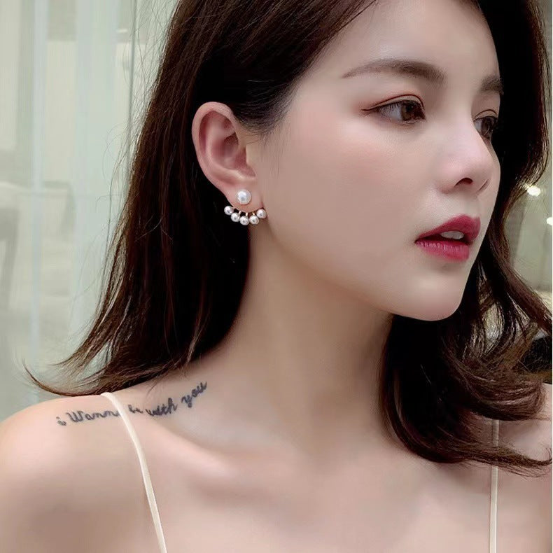 Pearl Personality And Fashion Fan Shaped Stud Earrings