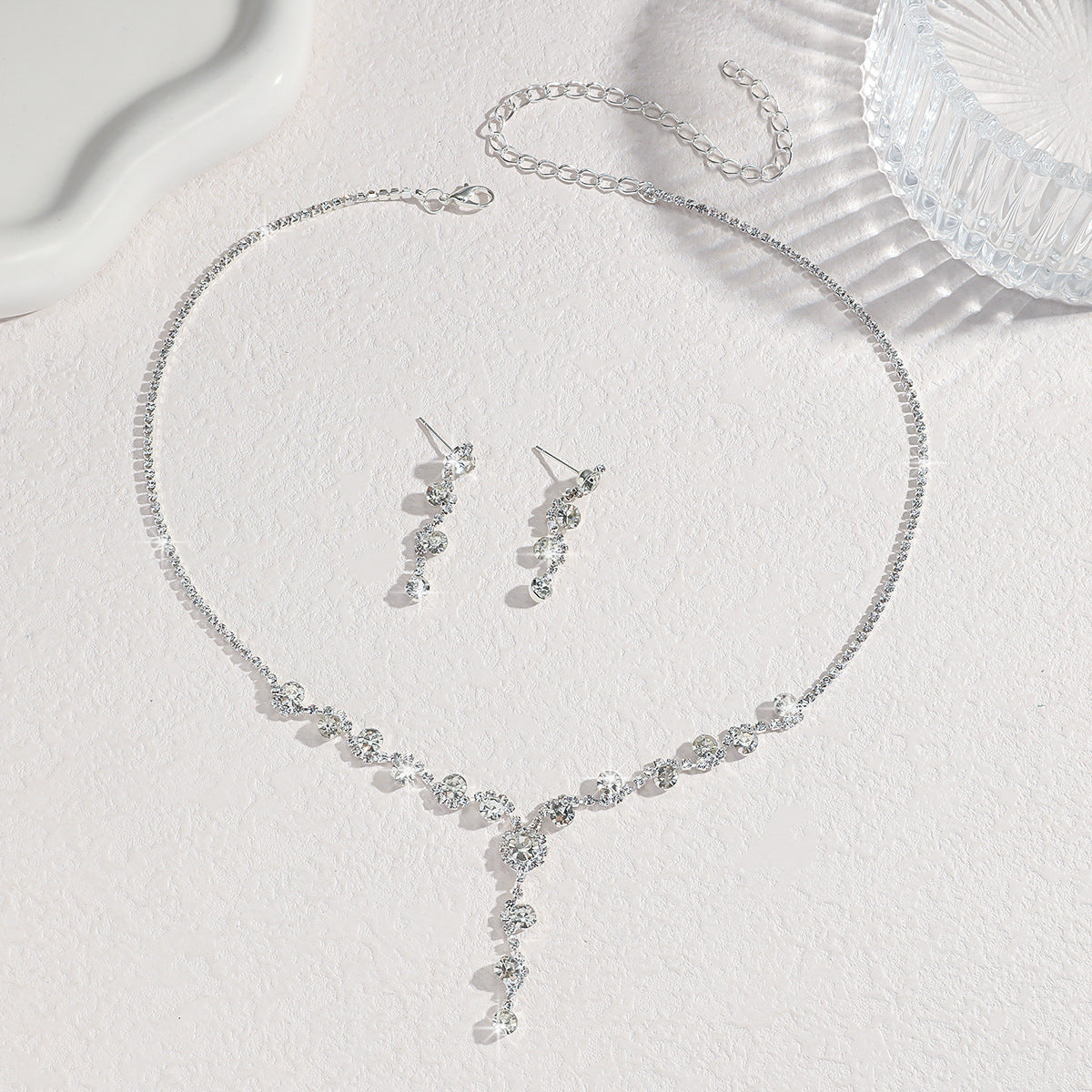 Zircon With Diamond Ear Stud Necklace Suit