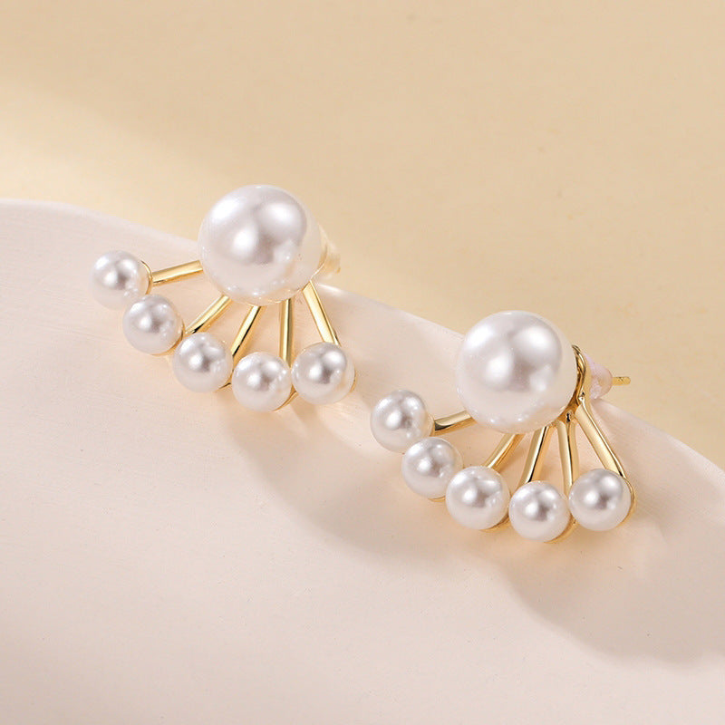 Pearl Personality And Fashion Fan Shaped Stud Earrings